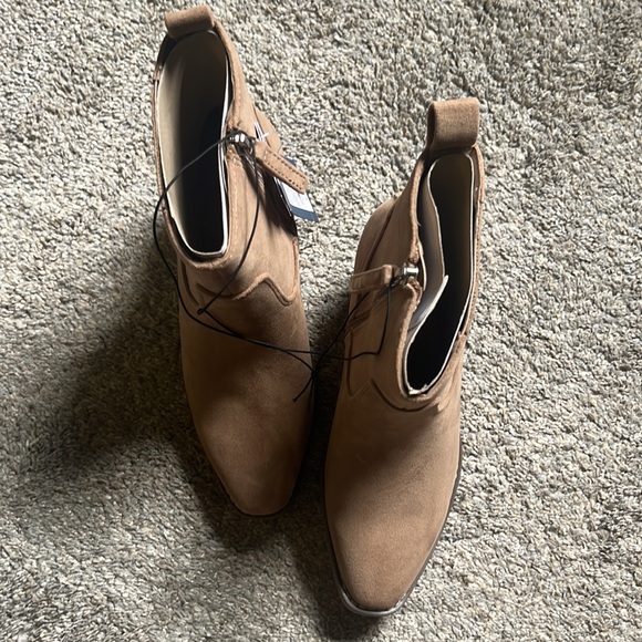 Target booties - Picture 4 of 4